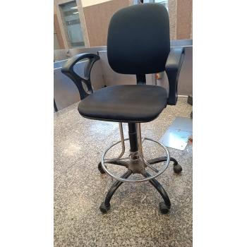 Counter Chairs Size: H402.3 X W355.6 MM