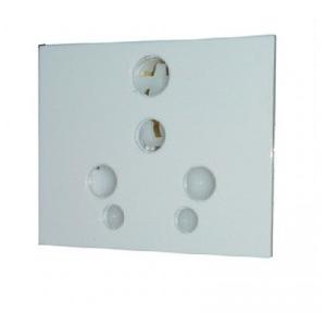 MK Wraparound 6/16A Combined Shuttered Socket, W26424