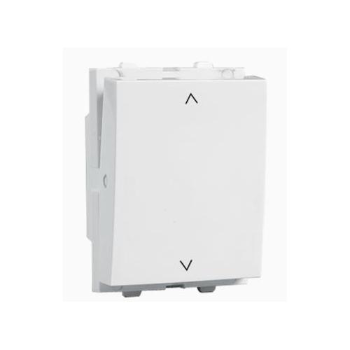 Crabtree Verona 10AX Two Way Mega Switch, ACVMXXW102